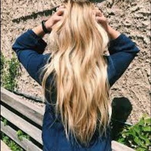 Meet your Posher, Caitlin